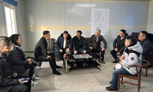 哈密巨融能源與中國建設銀行哈密市分行、烏魯木齊銀行股份有限公司哈密分行、昆侖銀行股份有限公司烏魯木齊分行合作簽約儀式順利舉行